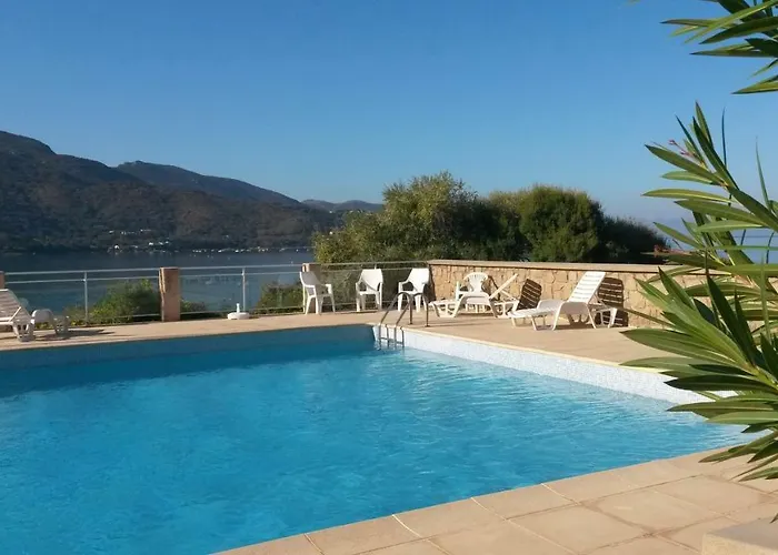 Les Sables Blancs De La Liscia Calcatoggio (Corsica)
