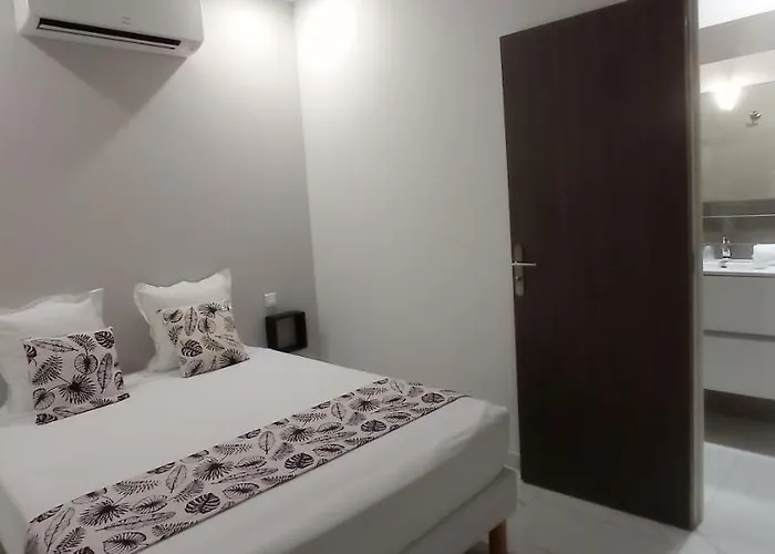 Les Sables Blancs De La Liscia